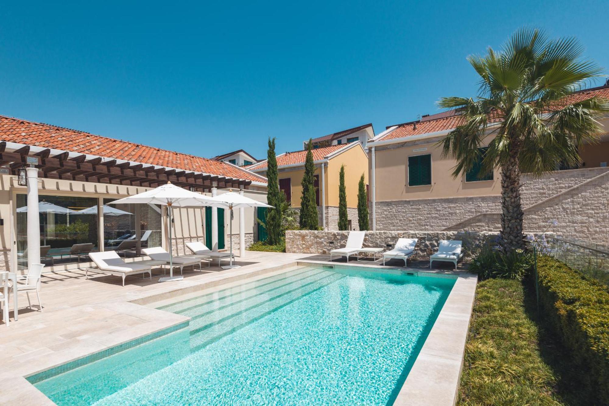 Portonovi Resort Herceg Novi Bilik gambar